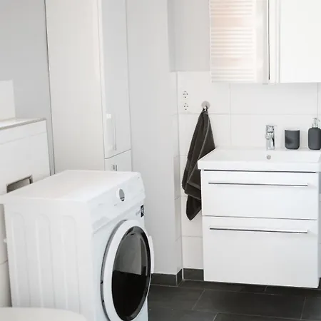 Panorama-seeblick, Privater Steg, Balkon, Parkplatz *