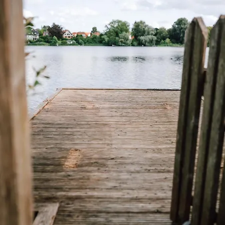 Panorama-seeblick, Privater Steg, Balkon, Parkplatz * Plön