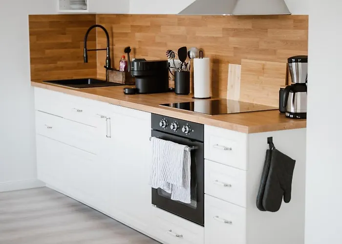 Panorama-seeblick, Privater Steg, Balkon, Parkplatz Lägenhet *